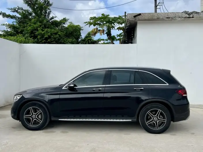 Mercedes-Benz GLC 2020 Model GLC 260 L 4MATIC Dynamic Model – фото 3
