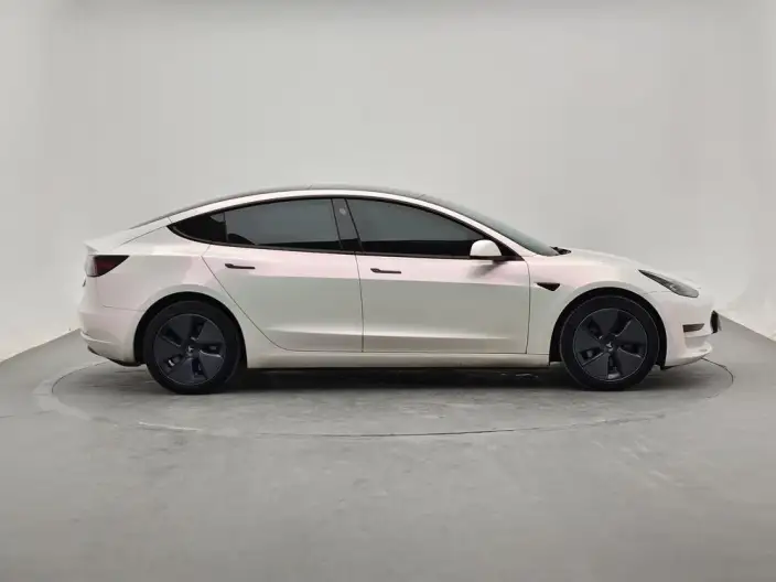 Model 3 2022 Model Rear-wheel drive version – фото 8