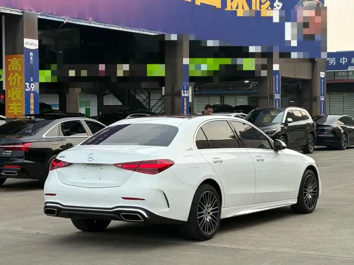 Mercedes-Benz C-Class 2025 Model C 260 L Sports Edition – фото 6