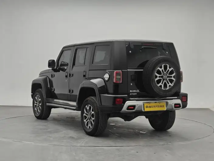 BAIC BJ40 2020 Model 2.0T Automatic 4WD City Hunter Edition Warrior Model – фото 5