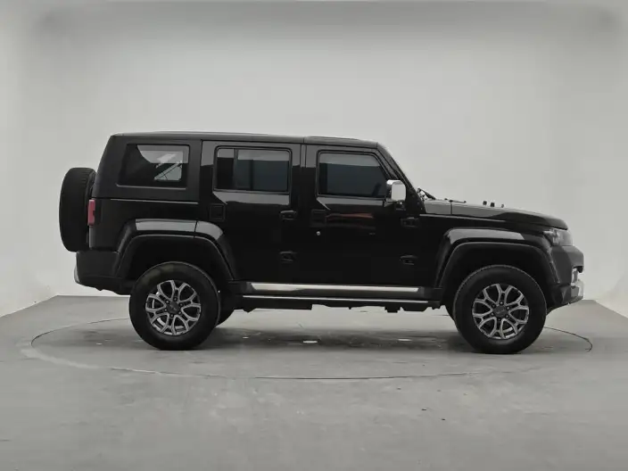 BAIC BJ40 2020 Model 2.0T Automatic 4WD City Hunter Edition Warrior Model – фото 8