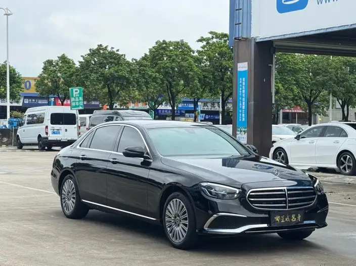 Mercedes-Benz E-Class 2023 Model Facelift E 300 L Luxury Model sedan – фото 3