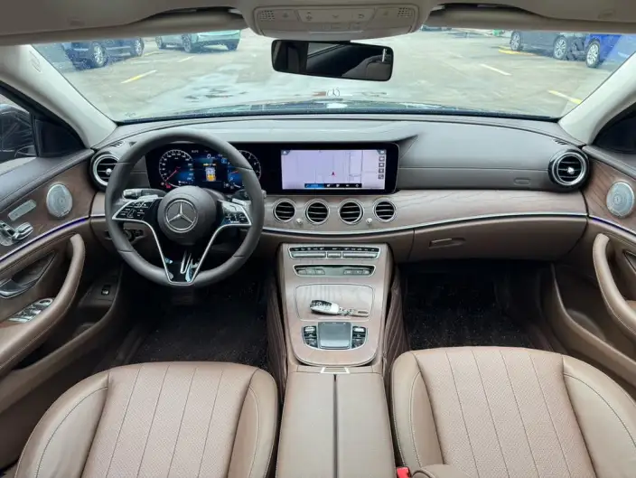 Mercedes-Benz E-Class 2023 Model Facelift E 300 L Luxury Model sedan – фото 10