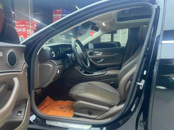 Mercedes-Benz E-Class 2023 Model E 300 L Fashion Model sedan – фото 8