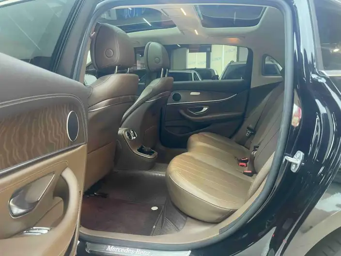 Mercedes-Benz E-Class 2023 Model E 300 L Fashion Model sedan – фото 9