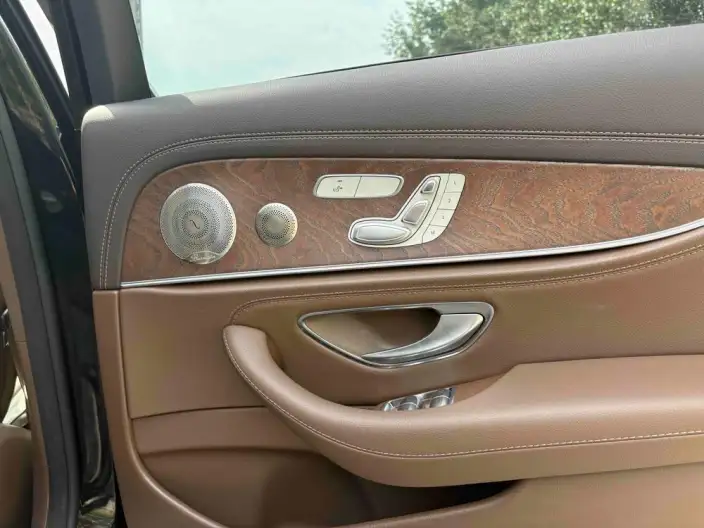 Mercedes-Benz E-Class 2022 Model Facelift E 300 L Luxury Model sedan – фото 7