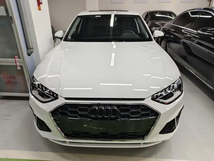 Audi A4 L 2020 Model 40 TFSI Luxury Dynamic Model – фото 2