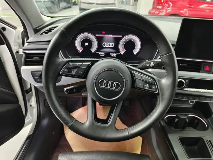 Audi A4 L 2020 Model 40 TFSI Luxury Dynamic Model – фото 8