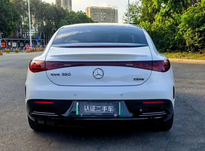 Mercedes-Benz EQE 2022 Model EQE 350 Deluxe Edition – фото 6