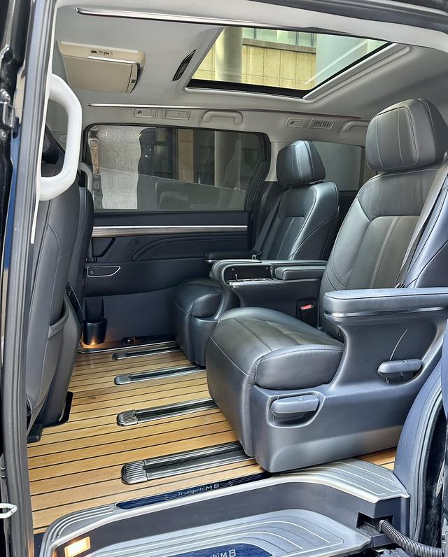 GAC Trumpchi E9 PHEV 2023 2.0T Master – фото 6