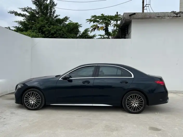 Mercedes-Benz C-Class 2023 Model C 260 L Sports Edition – фото 3