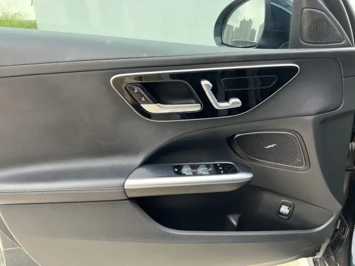 Mercedes-Benz C-Class 2023 Model C 260 L Sports Edition – фото 9