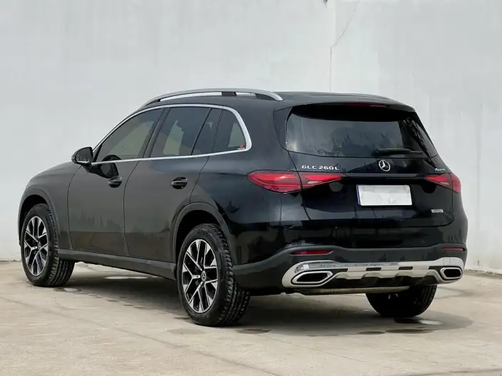 Mercedes-Benz GLC 2023 Model GLC 260 L 4MATIC Dynamic Model 5 seat – фото 4