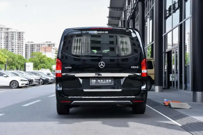 Viano 2023 Model 2.0T Business Edition 7 seat – фото 5