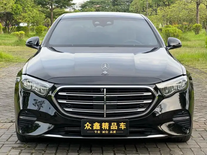 Mercedes-Benz E-Class 2024 Model E 300 L Luxury Model sedan – фото 2