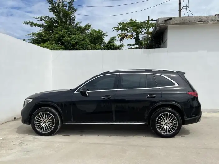 Mercedes-Benz GLC 2023 Model GLC 300 L 4MATIC Dynamic Model 7 seat – фото 3