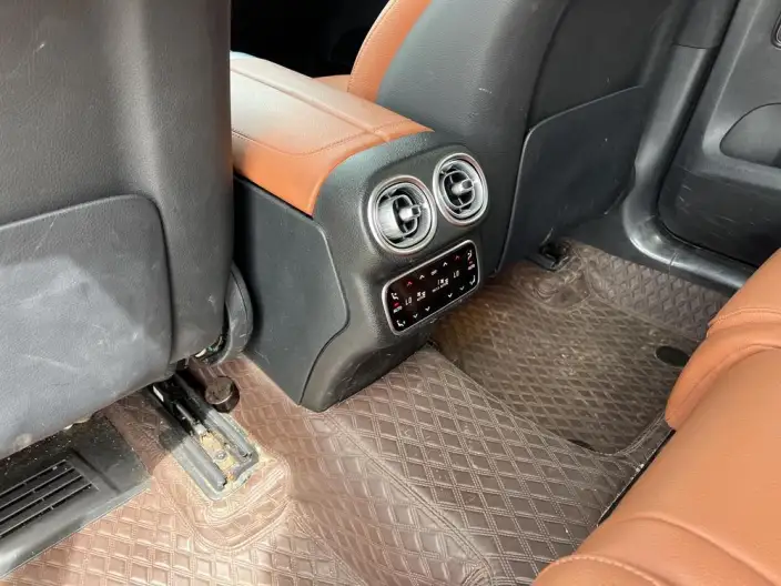 Mercedes-Benz GLC 2023 Model GLC 300 L 4MATIC Dynamic Model 7 seat – фото 7