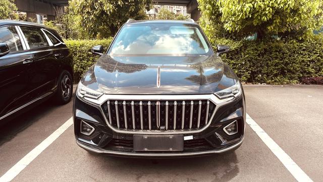 Hongqi HS5 2022 Modi f ied 2.0T Smartlink Flag Edition – фото 3