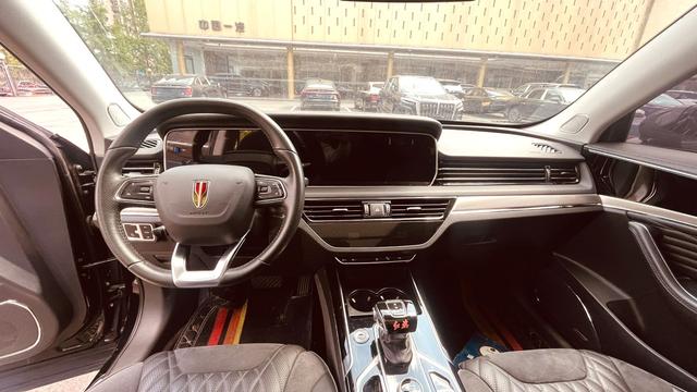 Hongqi HS5 2022 Modi f ied 2.0T Smartlink Flag Edition – фото 5