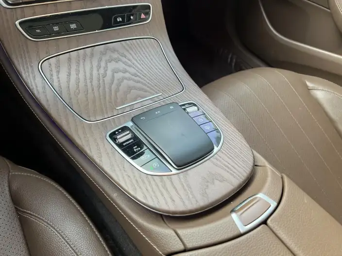 Mercedes-Benz E-Class 2021 Model Facelift E 300 L Luxury Model sedan – фото 9