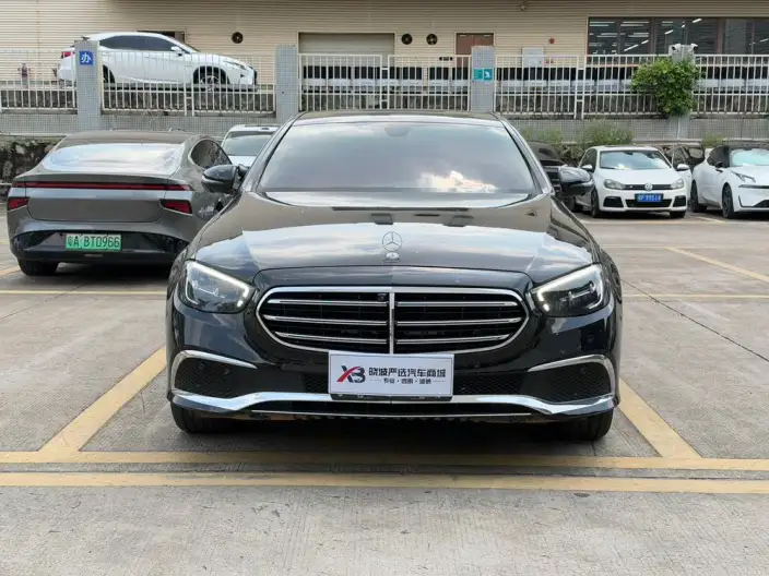 Mercedes-Benz E-Class 2023 Model E 300 L Fashion Model sedan – фото 2