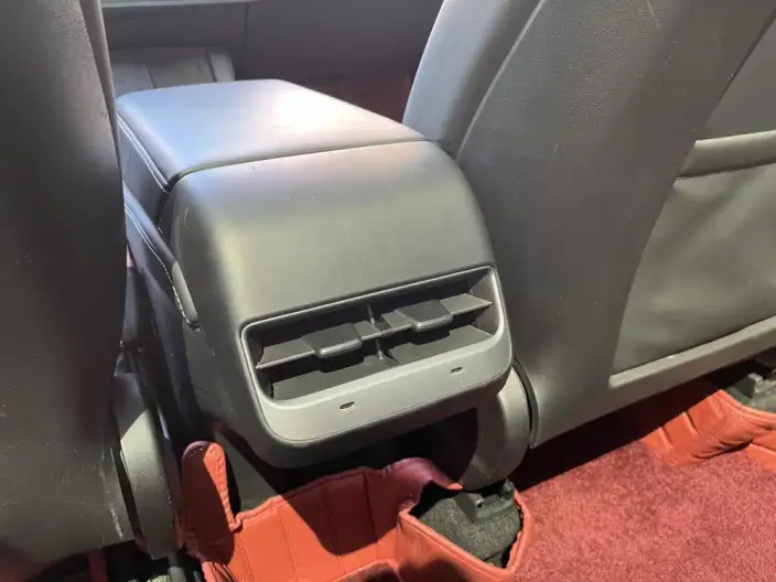 Model Y 2022 Model Rear-wheel drive version – фото 7