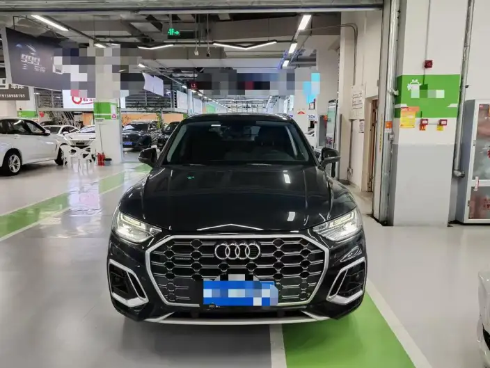 Audi Q5L 2023 Model 45T Luxury Dynamic Model – фото 2