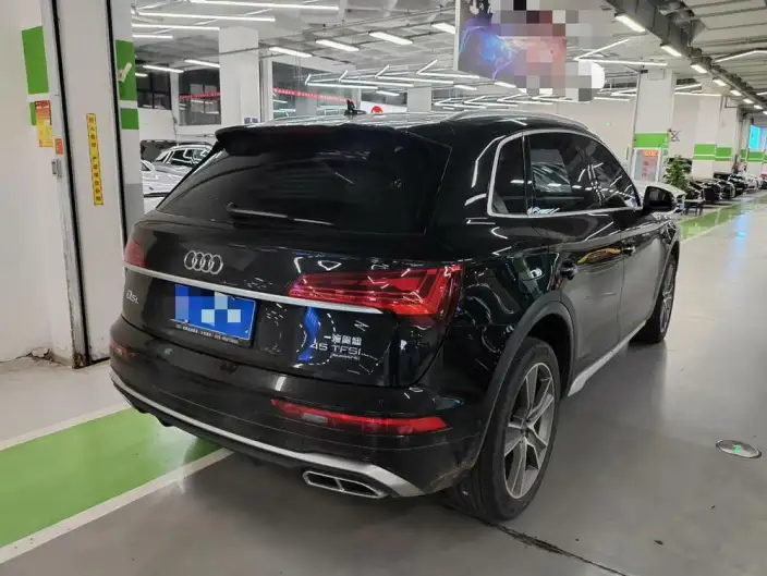 Audi Q5L 2023 Model 45T Luxury Dynamic Model – фото 7