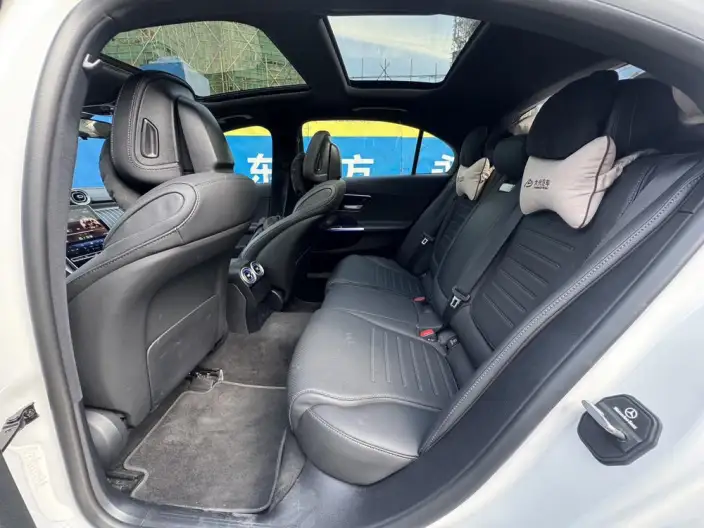 Mercedes-Benz C-Class 2025 Model C 260 L Sports Edition – фото 9