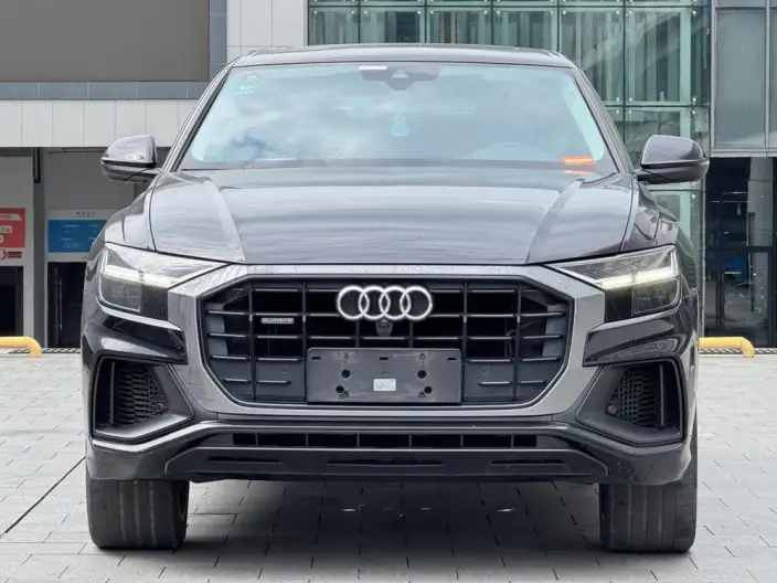 Audi Q8 2021 Model 55 TFSI Luxury Dynamic Model – фото 2
