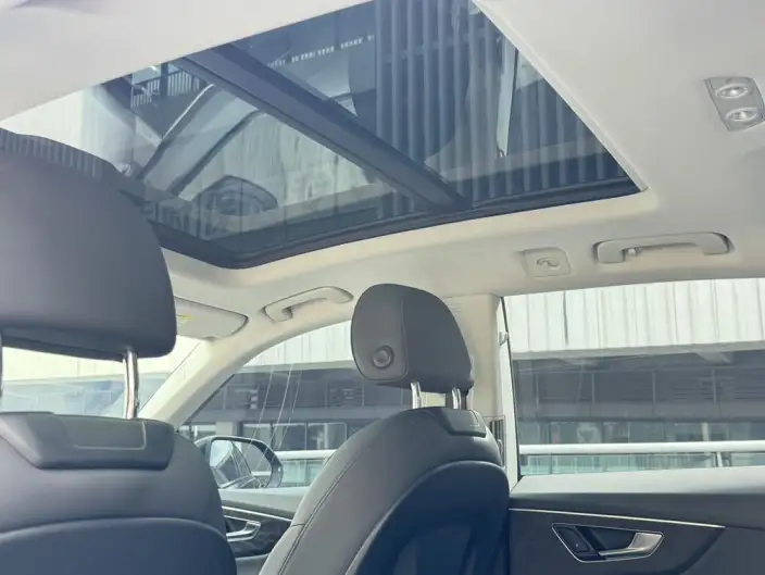 Audi Q8 2021 Model 55 TFSI Luxury Dynamic Model – фото 5