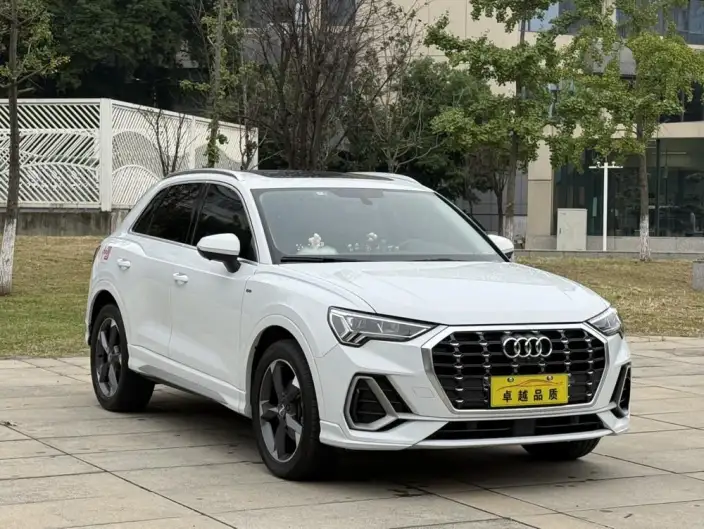 AUDI Q3 2020 Model 35 TFSI Fashion Dynamic Model – фото 3
