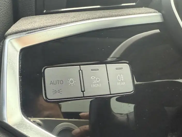 AUDI Q3 2020 Model 35 TFSI Fashion Dynamic Model – фото 10