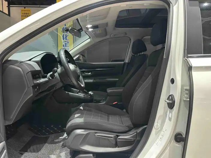 Honda BREEZE 2023 Model 240TURBO CVT 2WD Elite Edition – фото 10