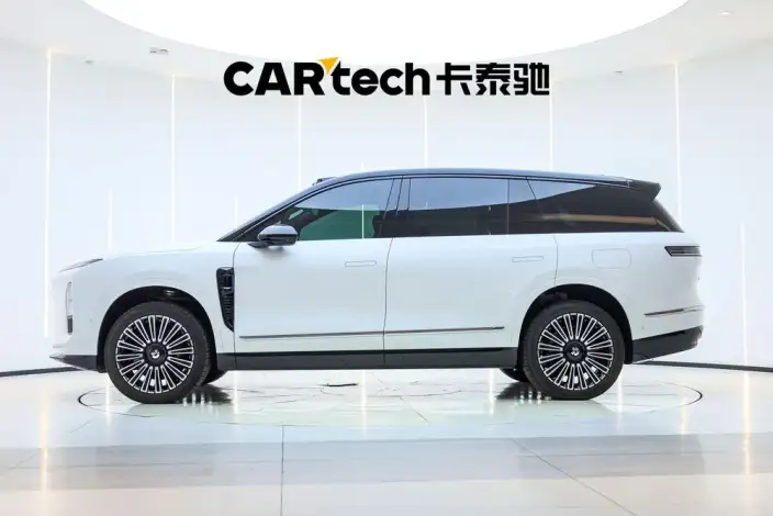 NIO ES8 2026 Model VII seat Executive Deluxe Edition – фото 4