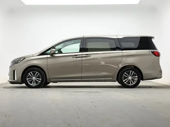 Buick GL8 2023 Model ES Luzun 2.0T Comfort Model