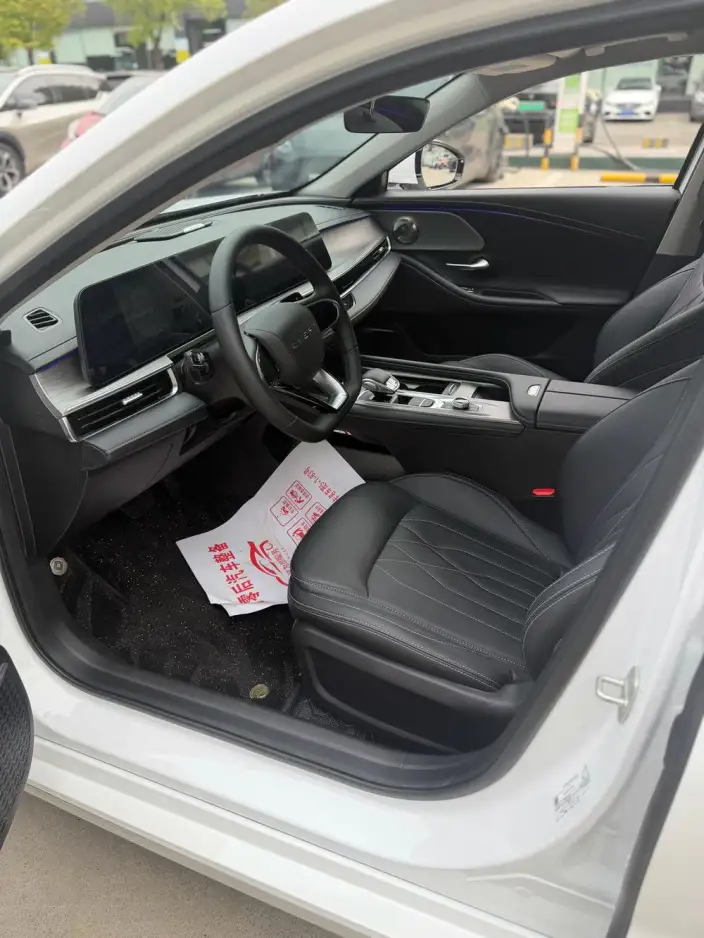 Chery Arrizo 8 2025 Model 1.6TGDI DCT Smart – фото 9
