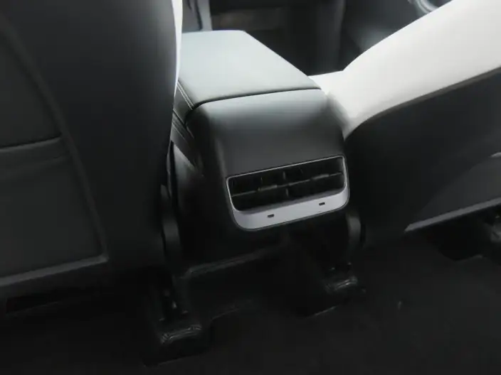 Model Y 2022 Model Facelift Rear-wheel drive version – фото 10