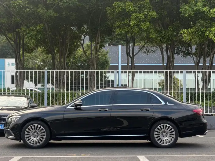 Mercedes-Benz E-Class 2023 Model Facelift E 300 L Luxury Model sedan – фото 4