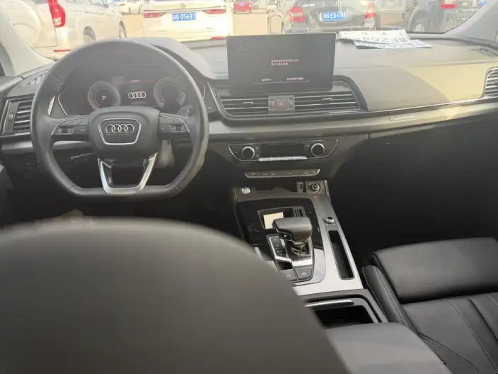 Audi Q5L 2024 Model 40TFSI Fashion Dynamic Model – фото 10