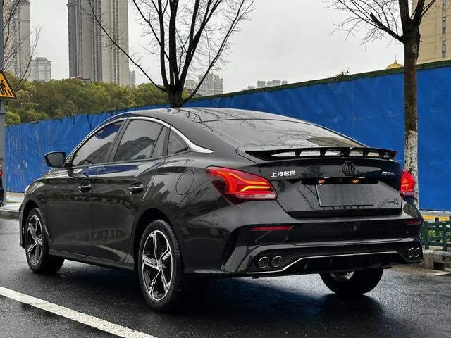 MG5 Scorpio 2022 1.5T Trophy Sport Flagship – фото 11