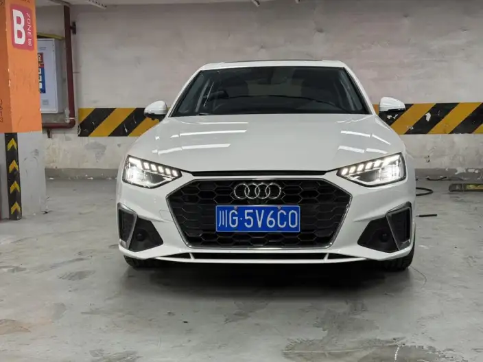 Audi A4 L 2020 Model 40 TFSI Luxury Dynamic Model – фото 2