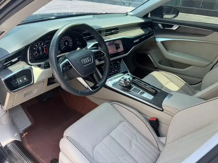 Audi A6L 2020 Model 55 TFSI quattro Exclusive Dynamic Model – фото 9