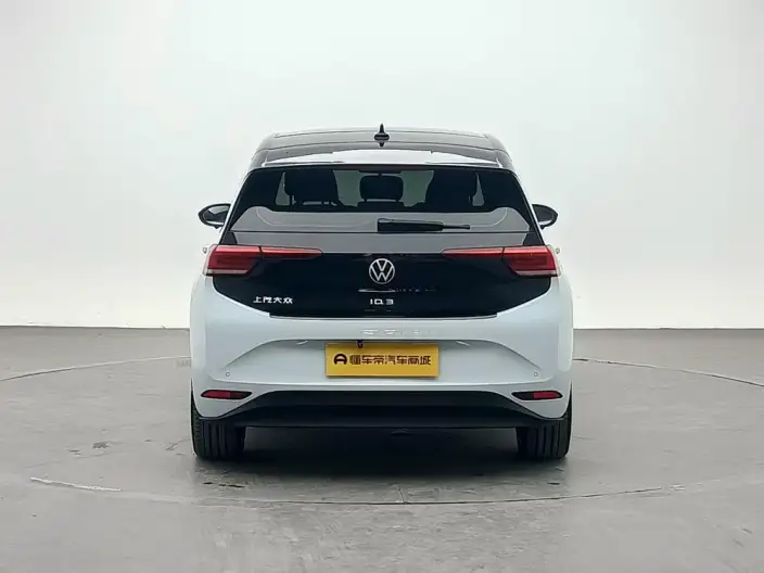Volkswagen ID.3 2023 Model L Class Model Pure Smart Edition – фото 6