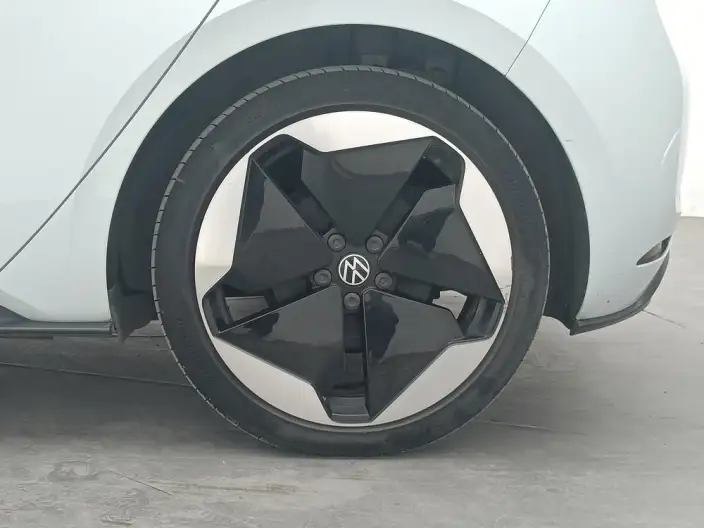 Volkswagen ID.3 2023 Model L Class Model Pure Smart Edition – фото 9