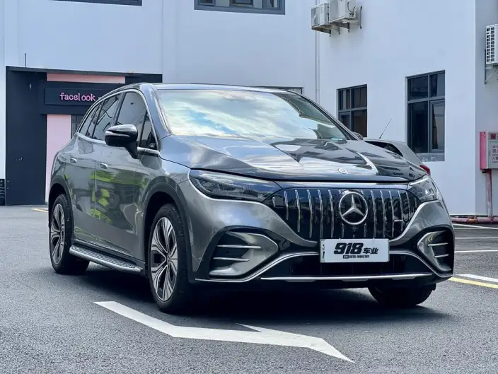 Mercedes-Benz EQE SUV 2024 Model EQE SUV 350 4MATIC Deluxe Edition – фото 3