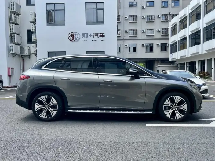 Mercedes-Benz EQE SUV 2024 Model EQE SUV 350 4MATIC Deluxe Edition – фото 7