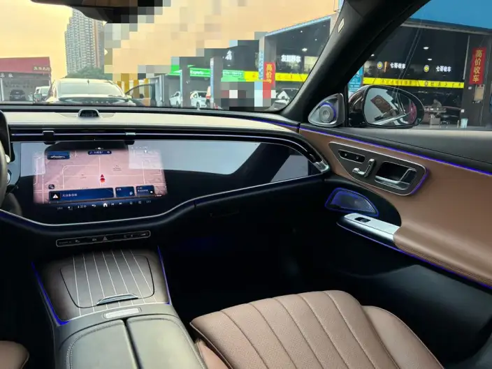 Mercedes-Benz E-Class 2025 Model E 300 L Luxury Model sedan – фото 8