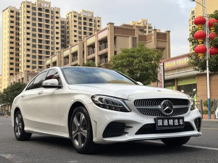 Mercedes-Benz C-Class 2020 Model C 260 L Sports Edition – фото 3