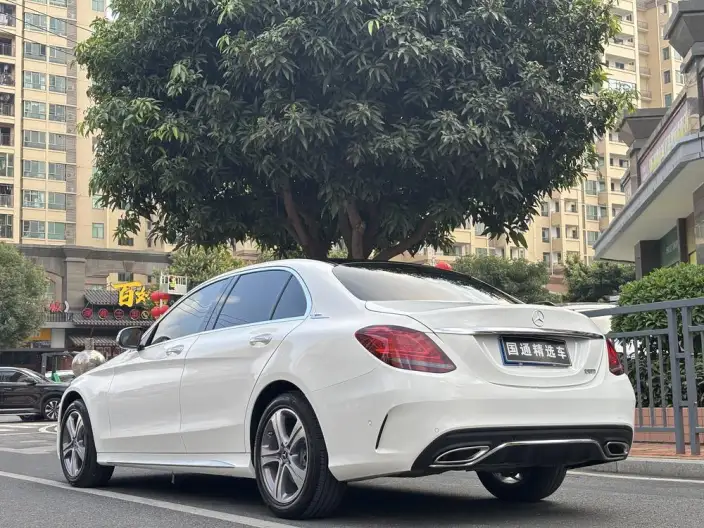 Mercedes-Benz C-Class 2020 Model C 260 L Sports Edition – фото 5